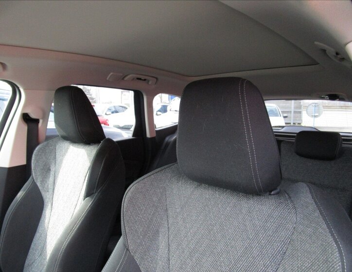 BMW X1 Kombi 1,5 l 110 kw