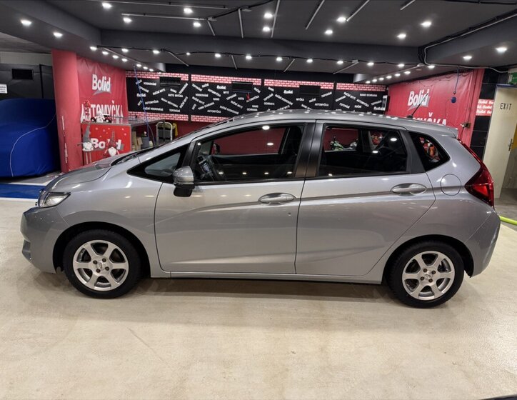 Honda Jazz Hatchback 1,3 l 75 kw