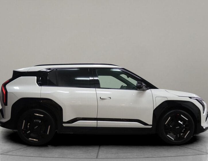 KIA EV3 Hatchback 1,0 l 150 kw