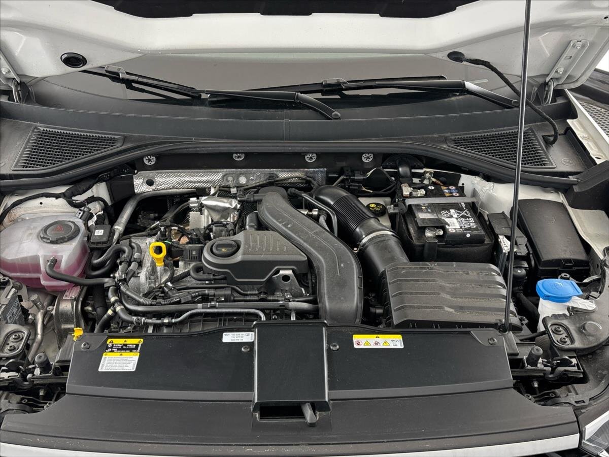 Volkswagen T-Roc SUV / Terénní 1,5 l 110 kw