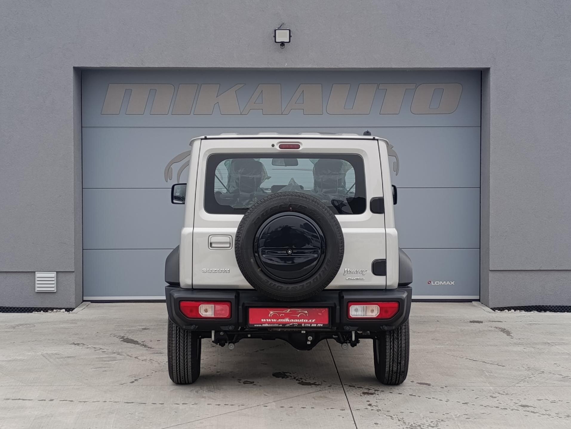 Suzuki Jimny SUV 1,5 l 75 kw