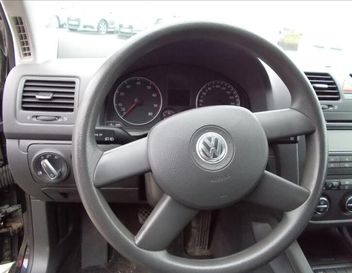 Volkswagen Golf 20