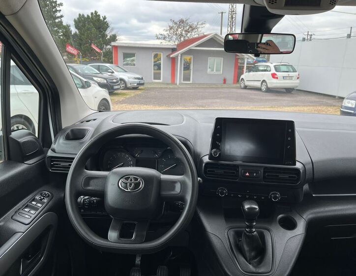 Toyota ProAce City Verso 22