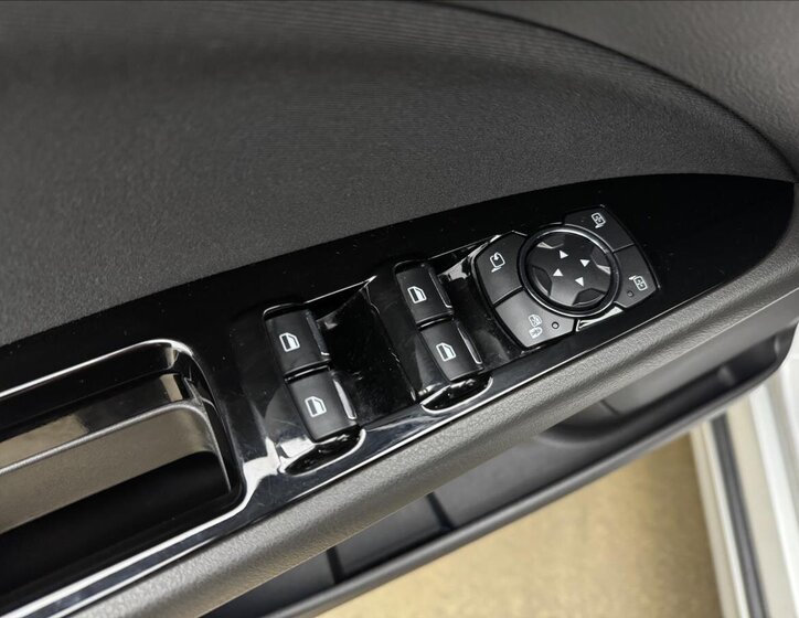 Ford Mondeo Kombi 2,0 l 110 kw