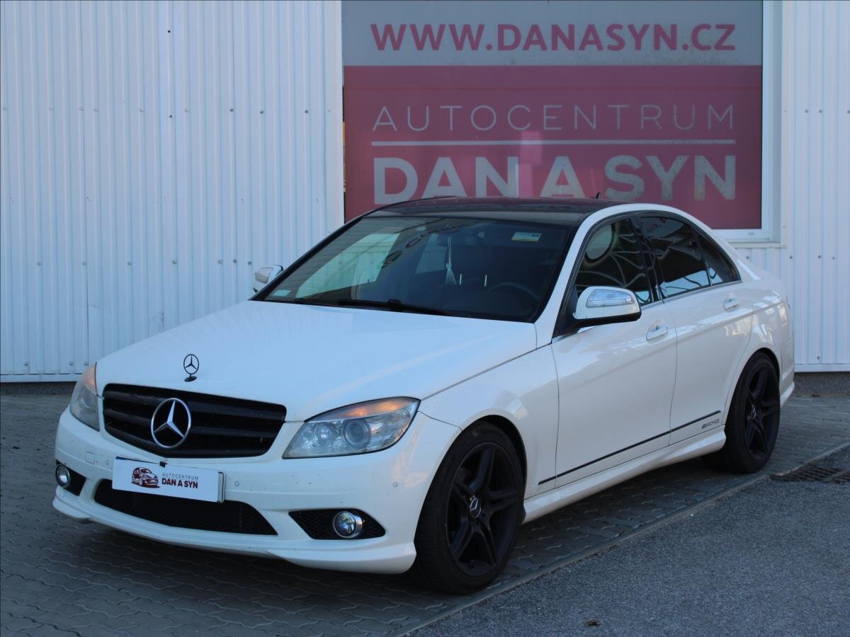 Mercedes-Benz Třídy C Sedan / Limuzína 3,0 l 170 kw
