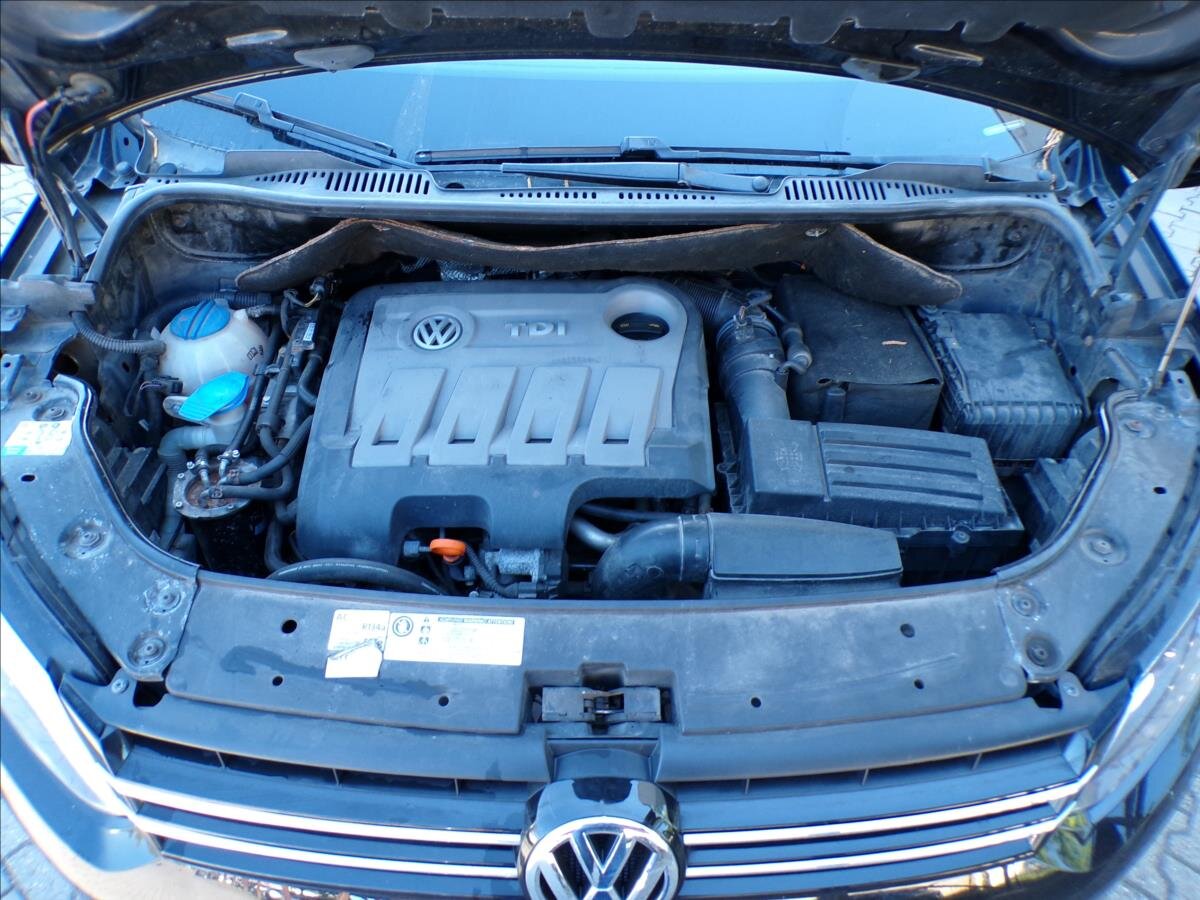 Volkswagen Touran Kombi 2,0 l 103 kw
