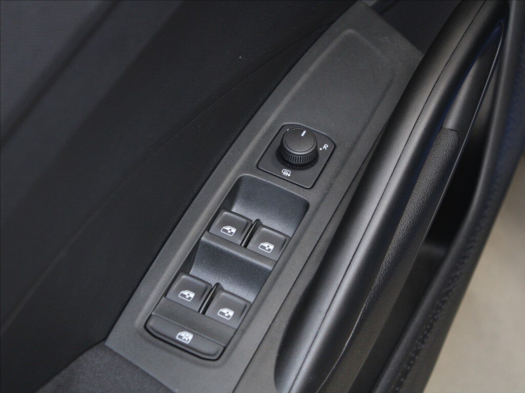 Škoda Fabia Hatchback 999,0 70 kw