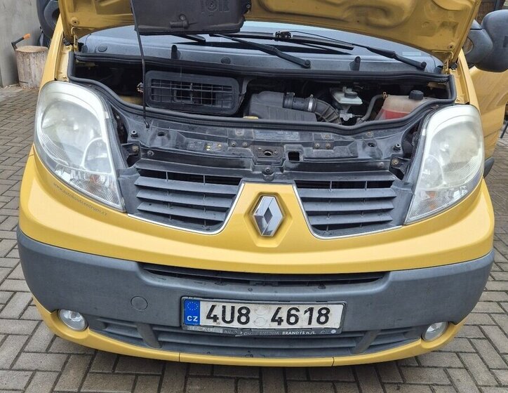 Renault Trafic VAN-Minibus 0,0 107 kw