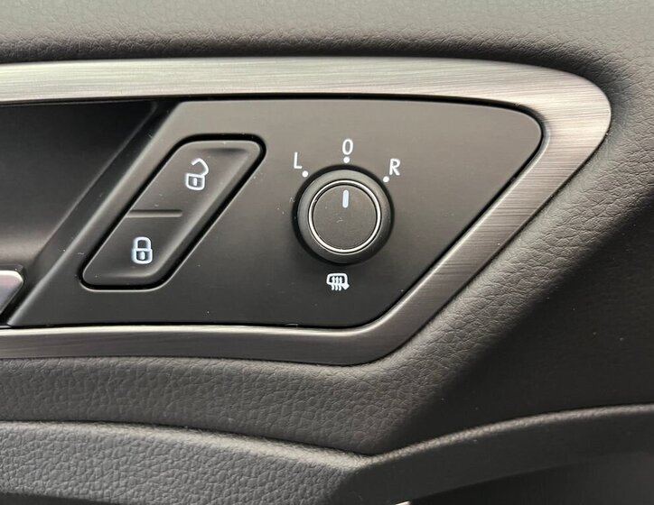 Volkswagen Golf Hatchback 0,0 100 kw