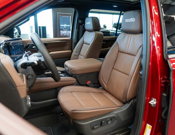 Chevrolet Tahoe SUV 6,2 l 313 kw