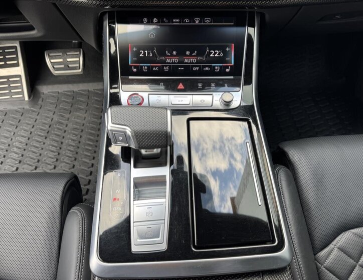 Audi SQ7 Kombi 4,0 l 320 kw