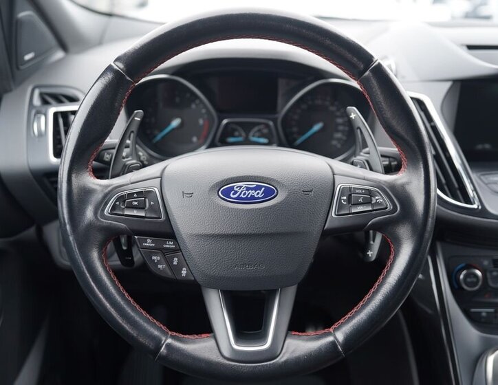 Ford Kuga SUV 2,0 l 132 kw