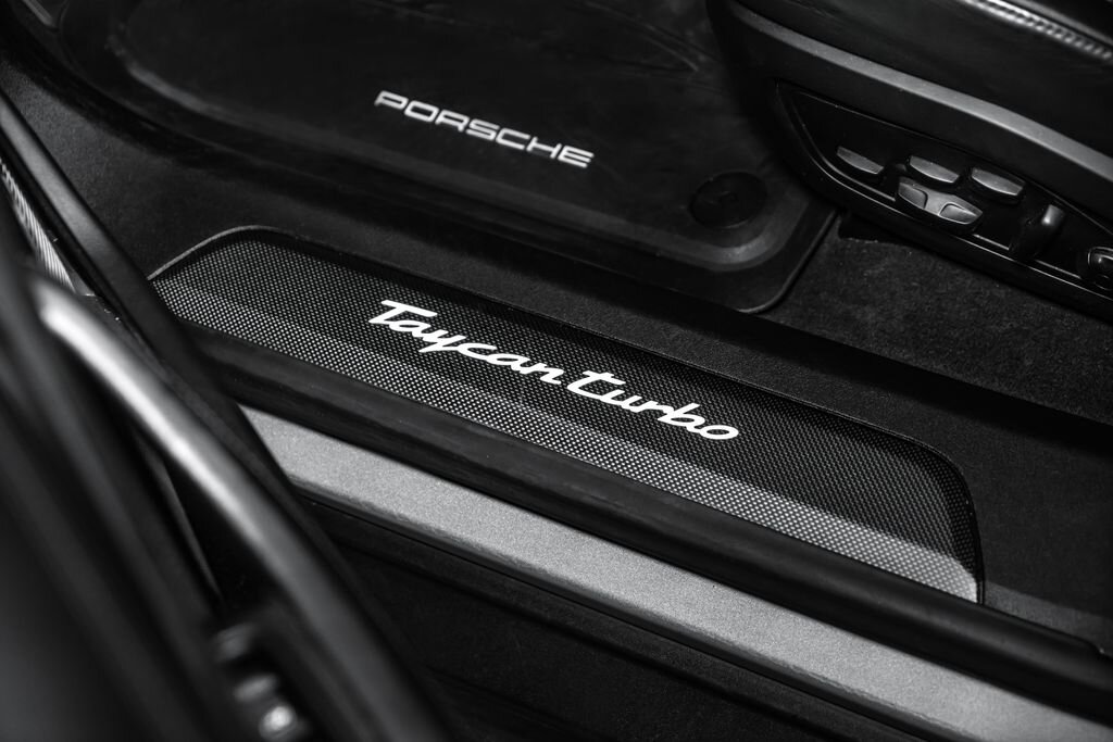 Porsche Taycan Kombi 0,0 500 kw