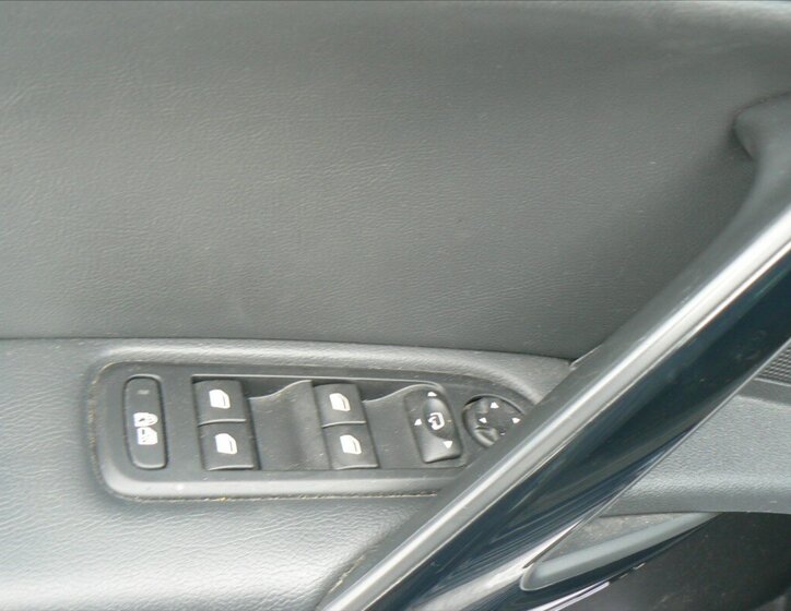 Peugeot 508 Kombi 2,2 l 150 kw