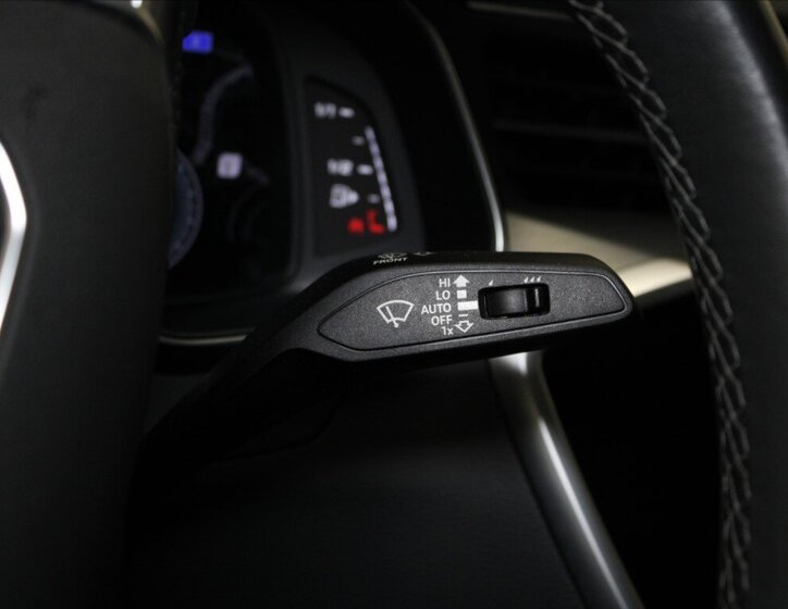 Audi A6 Sedan 3,0 l 210 kw