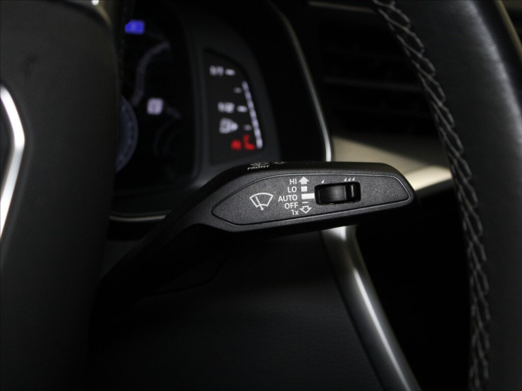 Audi A6 Sedan 3,0 l 210 kw