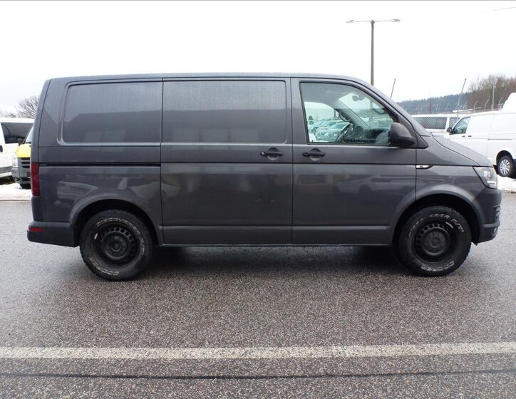 Volkswagen Transporter 7