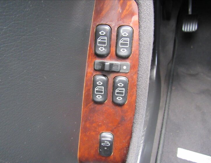 Mercedes-Benz Třídy S Sedan / Limuzína 4,0 l 184 kw