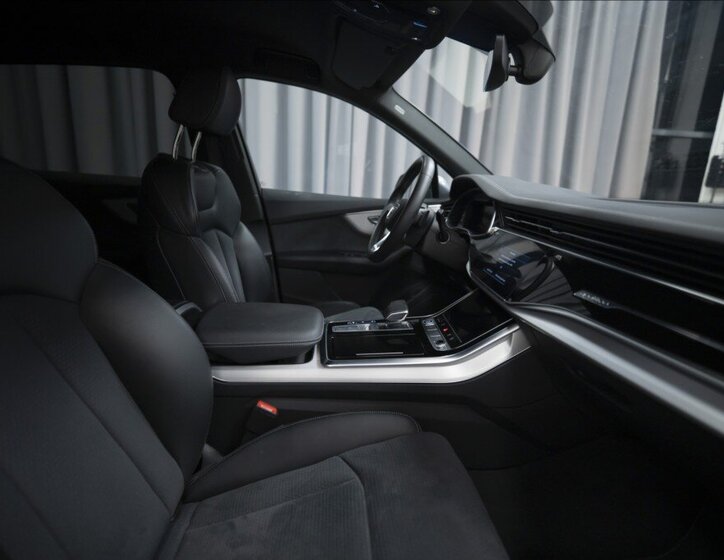 Audi Q7 SUV / Terénní 3,0 l 210 kw