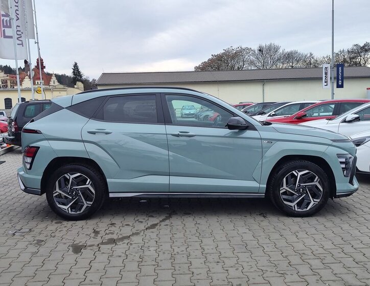 Hyundai Kona SUV / Terénní 1,6 l 146 kw