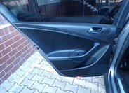 Volkswagen Passat Sedan / Limuzína 2,0 l 103 kw