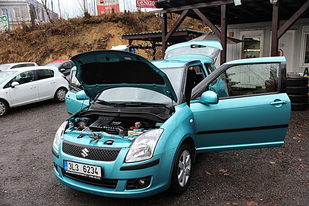 Suzuki Swift Hatchback 1,3 l 67 kw