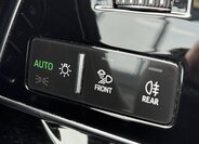 Audi Q8 SUV 3,0 l 210 kw