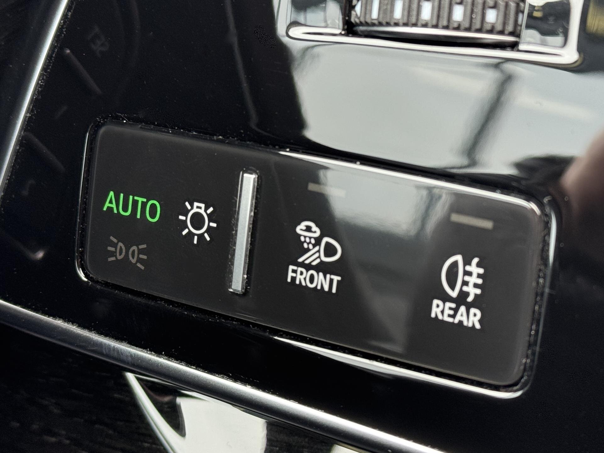 Audi Q8 SUV 3,0 l 210 kw