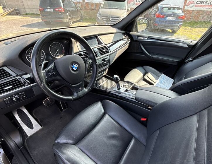 BMW X5 SUV 3,0 l 180 kw