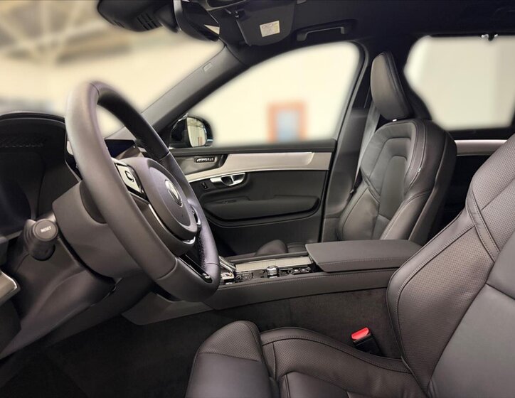 Volvo XC90 SUV / Terénní 2,0 l 184 kw