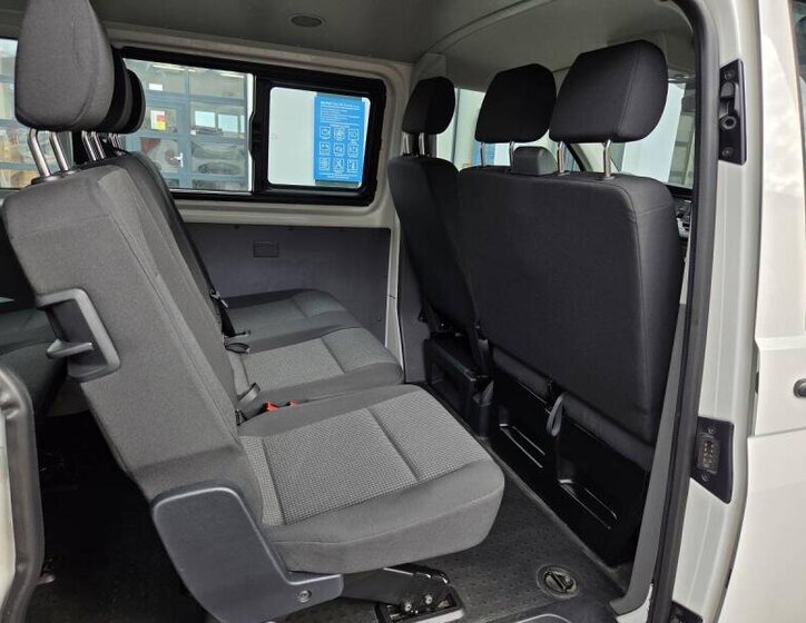 Volkswagen Transporter VAN-Minibus 2,0 l 110 kw