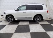 Toyota Land Cruiser 2