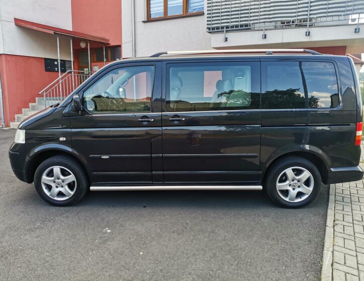 Volkswagen Multivan Kombi 1,9 l 0