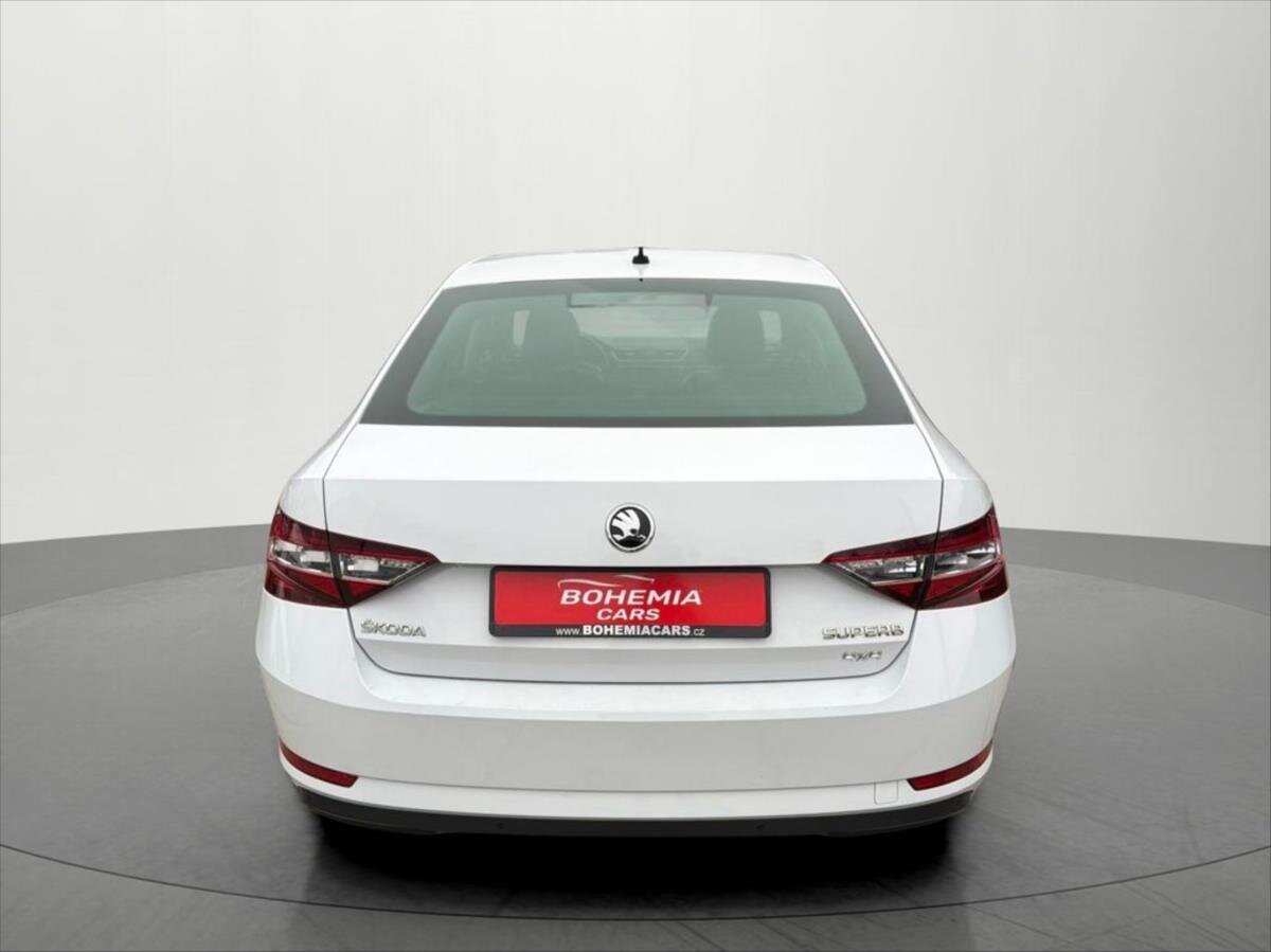 Škoda Superb Sedan 2,0 l 140 kw