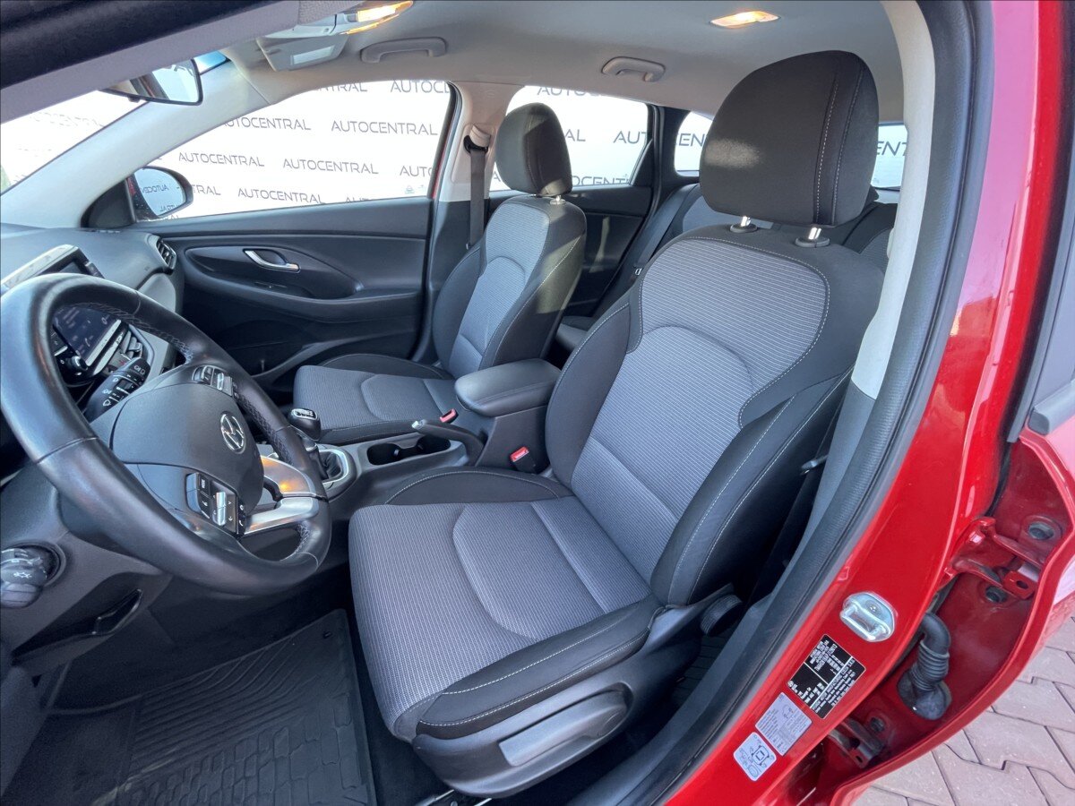 Hyundai i30 Kombi 998,0 88 kw