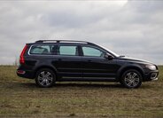 Volvo XC70 13