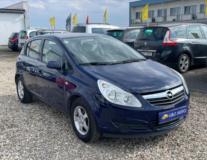 Opel Corsa Hatchback 1,4 l 66 kw