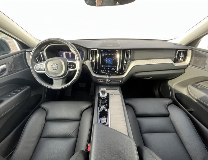 Volvo XC60 SUV 2,0 l 145 kw