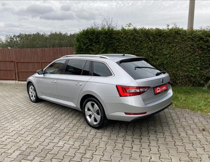 Škoda Superb 3