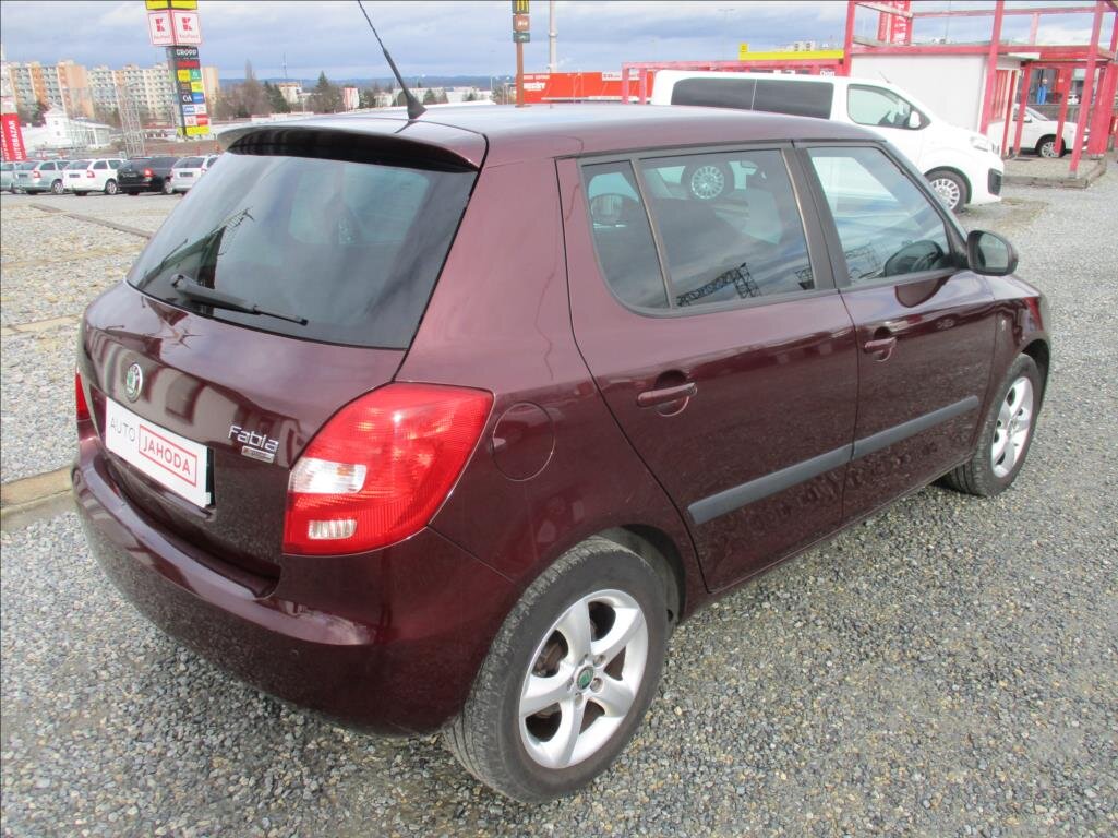 Škoda Fabia Hatchback 1,2 l 63 kw