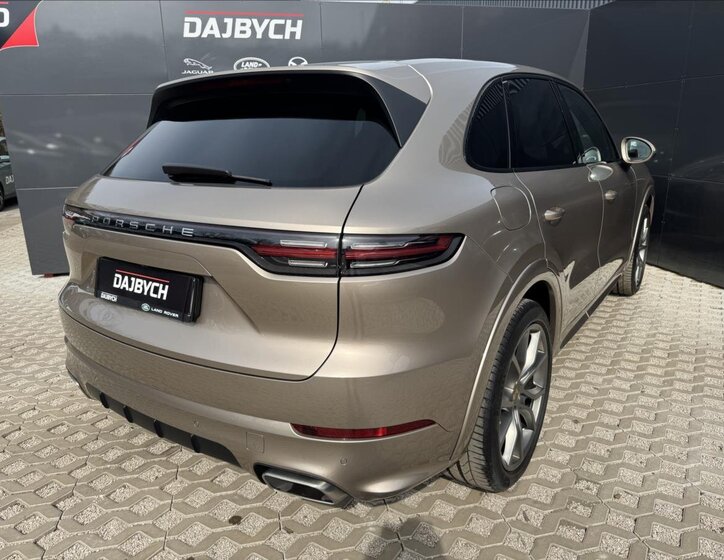 Porsche Cayenne SUV / Terénní 3,0 l 250 kw