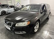 Volvo V70 3