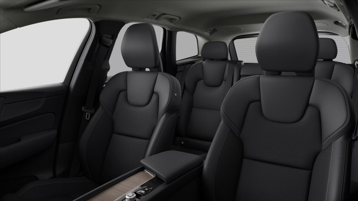 Volvo XC60 SUV / Terénní 2,0 l 184 kw