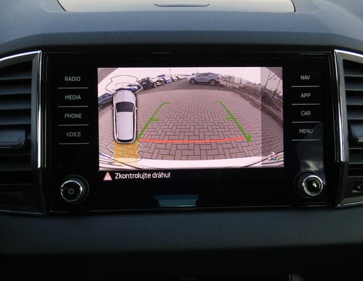 Škoda Karoq SUV / Terénní 1,5 l 110 kw