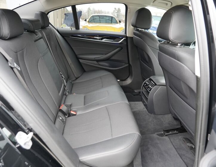 BMW Řada 5 Sedan 2,0 l 140 kw