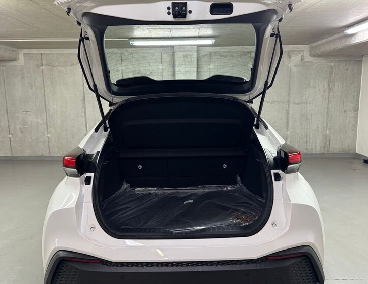 Toyota C-HR Hatchback 1,8 l 90 kw