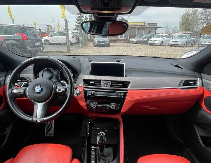 BMW X2 SUV / Terénní 2,0 l 140 kw