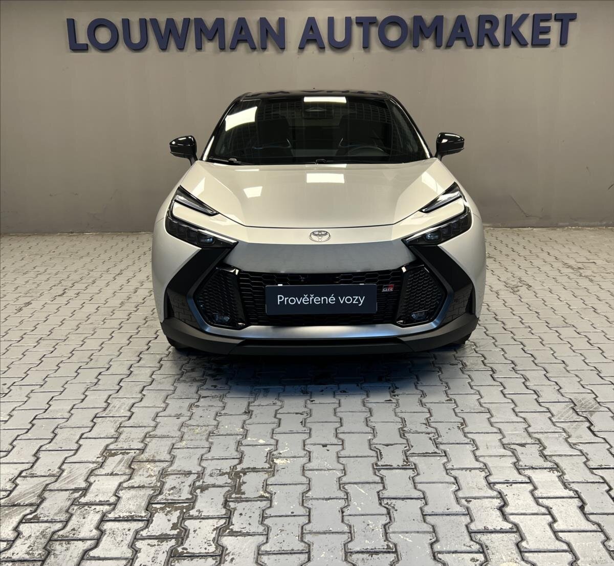 Toyota C-HR Hatchback 2,0 l 112 kw