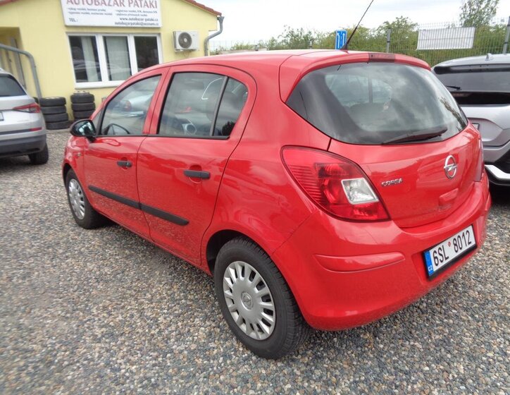 Opel Corsa Hatchback 1,2 l 63 kw