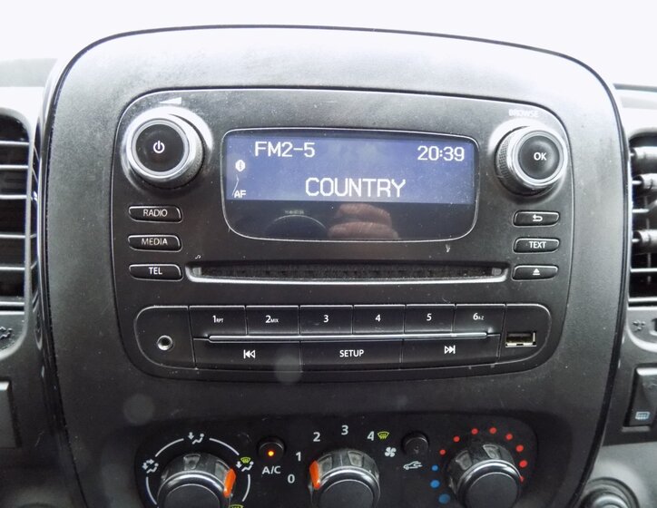 Opel Vivaro Užitková 1,6 l 70 kw